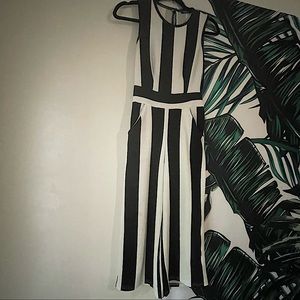 Boohoo black and white striped jumpsuit, size S/P